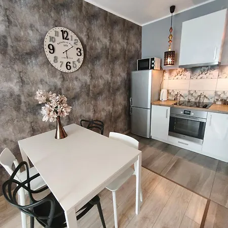 Kghn Grodzka Lägenhet